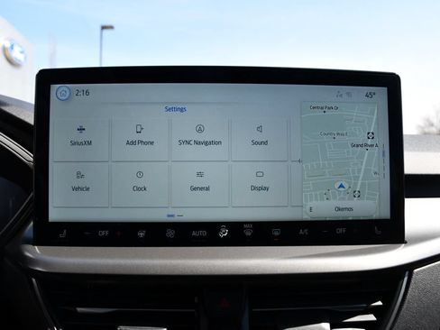 Used 2025 Ford Escape Active w/ Tech Pack #1 AWD/4WD image 26