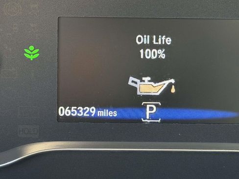 Used 2018 Honda Pilot LX image 32