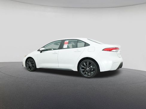New 2026 Toyota Corolla SE FWD image 20