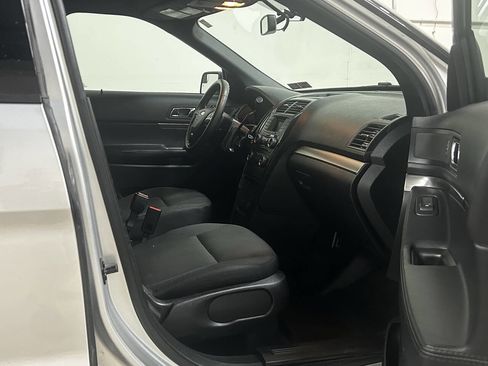 Used 2017 Ford Explorer 4WD Police Interceptor w/ Ready For The Road Package image 19