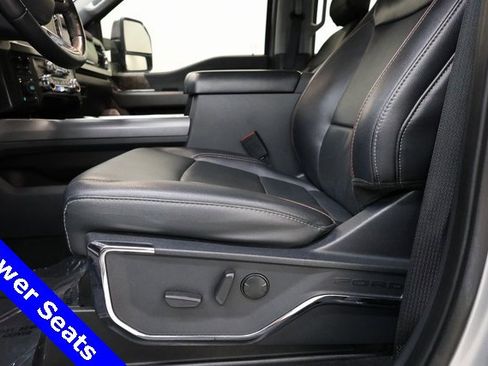 Used 2023 Ford F350 Lariat w/ Lariat Ultimate Package image 35