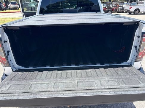 Used 2018 GMC Sierra 1500 SLT w/ Texas SLT Premium Package AWD/4WD image 21