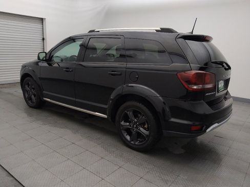 Used 2019 Dodge Journey Crossroad image 3