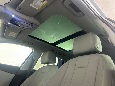 Used 2023 Audi A4 2.0T allroad Premium Plus w/ Premium Plus Package image 25