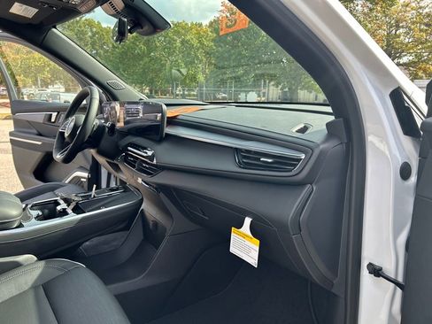 New 2026 Buick Enclave Sport Touring w/ Power Package FWD image 31