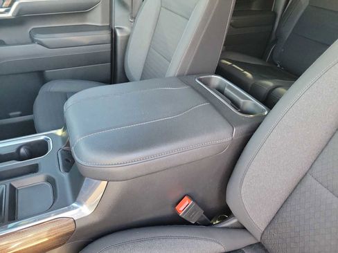 Used 2023 Chevrolet Silverado 1500 LT Trail Boss w/ LPO, Dark Essentials Package image 16