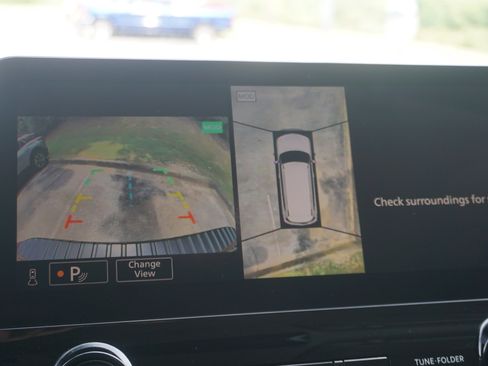 Used 2024 Nissan Armada Platinum w/ Cargo Package image 31