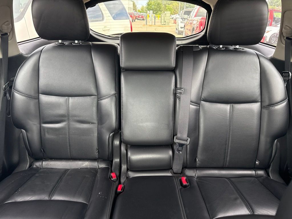 Used 2014 Nissan Pathfinder SL w/ SL Premium Package AWD/4WD image 21