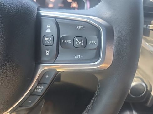 Used 2025 RAM 1500 Big Horn AWD/4WD image 17