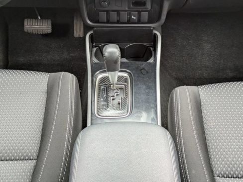 Used 2018 Mitsubishi Outlander LE AWD/4WD image 20