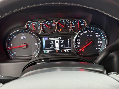 Used 2020 GMC Yukon SLE w/ SLE Value Package image 18