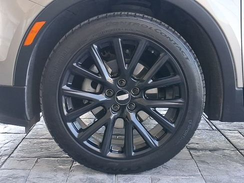 Used 2023 Cadillac XT4 Luxury FWD image 18