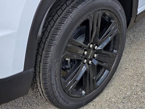 New 2026 GMC Acadia Elevation w/ Black Edition FWD image 7