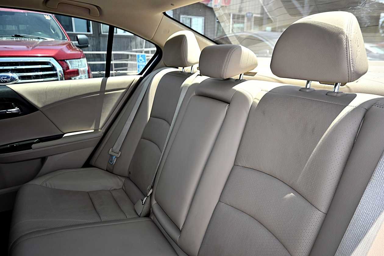Used 2014 Honda Accord EX-L image 10