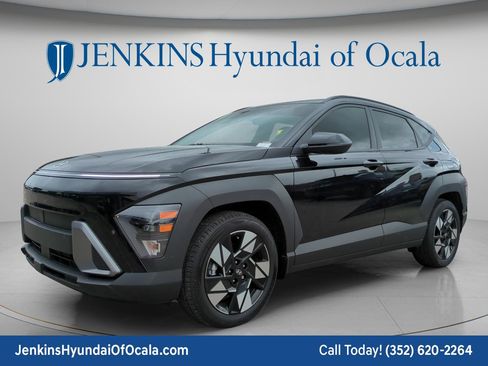 Certified 2024 Hyundai Kona SEL FWD image 7