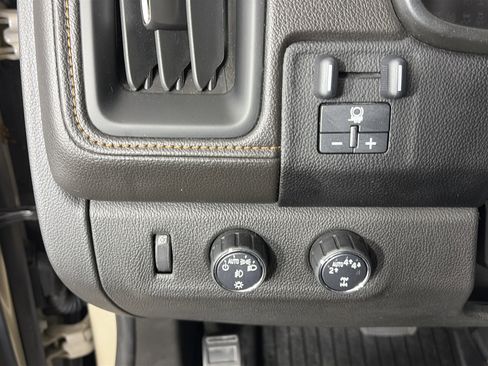 Used 2021 GMC Canyon AT4 AWD/4WD image 30