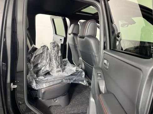 New 2026 Nissan Frontier PRO-4X w/ Pro Premium Package AWD/4WD image 46