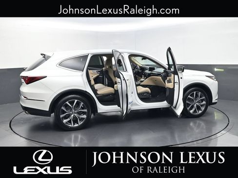 Used 2022 Acura MDX FWD w/ Technology Package image 31