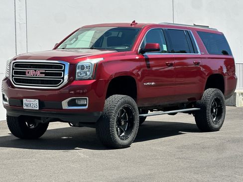 Used 2018 GMC Yukon XL SLE w/ SLE Value Package AWD/4WD image 8