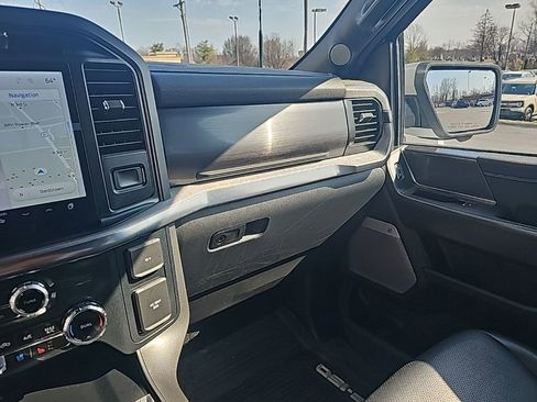 Used 2025 Ford F150 Lariat w/ Equipment Group 501A Mid image 21