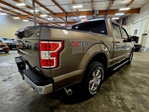 Used 2018 Ford F150 XLT w/ Equipment Group 302A Luxury image 8