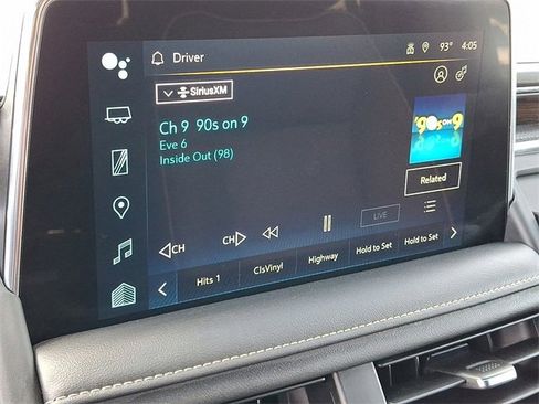 Used 2024 Chevrolet Suburban Premier image 14