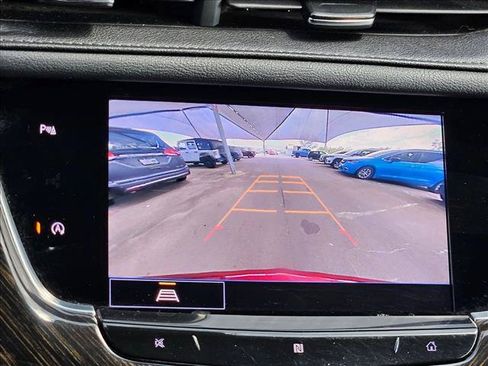 Used 2021 Cadillac XT6 Premium Luxury FWD image 12