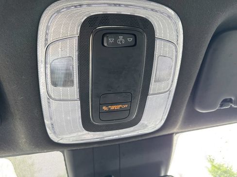 Used 2025 Hyundai Elantra Sport FWD image 29