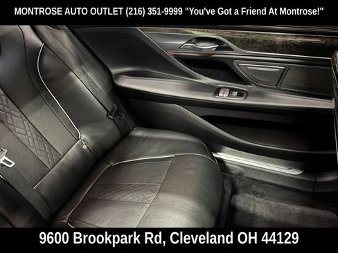 Used 2016 BMW 750i xDrive AWD/4WD image 35