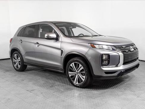 Used 2024 Mitsubishi Outlander Sport SE image 11