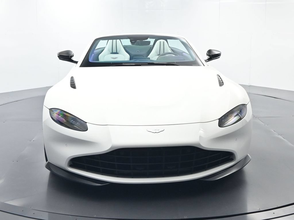 Used 2023 Aston Martin V8 Vantage Roadster RWD image 18