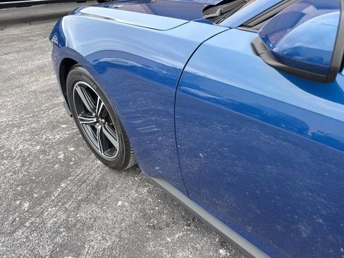 Used 2024 Ford Mustang Coupe image 27