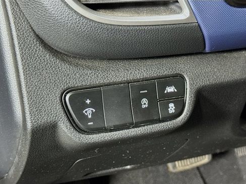 Used 2023 Kia Seltos S AWD/4WD image 10