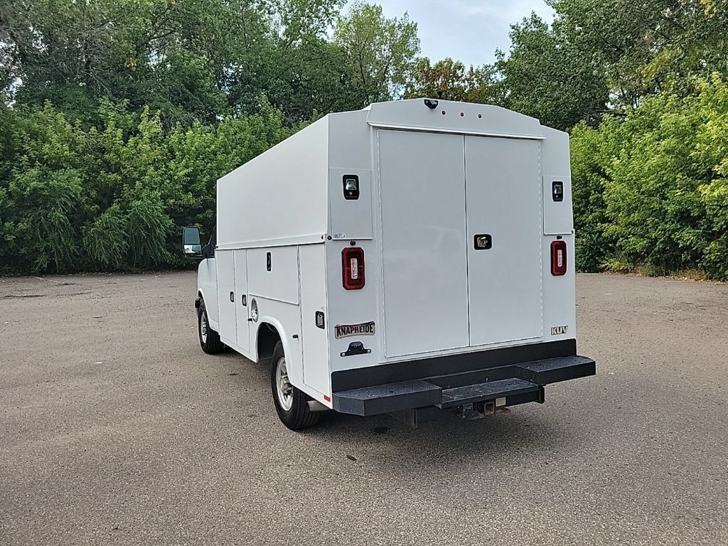 Used 2024 Chevrolet Express 3500 w/ Power Convenience Package RWD image 13