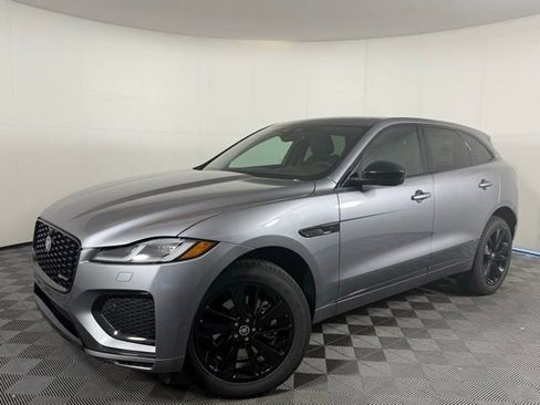 Used 2025 Jaguar F-PACE R-Dynamic S image 1