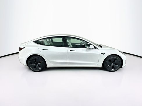 Used 2022 Tesla Model 3 Standard Range Plus RWD image 10