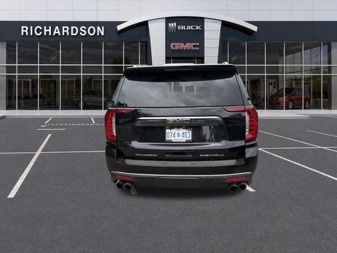 Used 2023 GMC Yukon Denali Ultimate AWD/4WD image 7