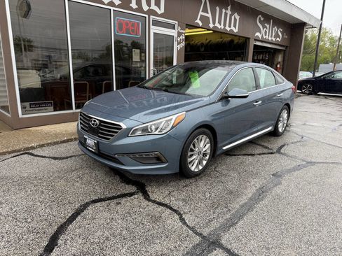 Used 2015 Hyundai Sonata Limited w/ Option Group 06 FWD image 2