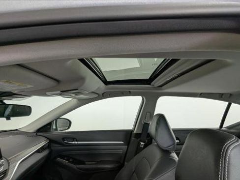 Used 2022 Nissan Altima 2.5 SL image 14