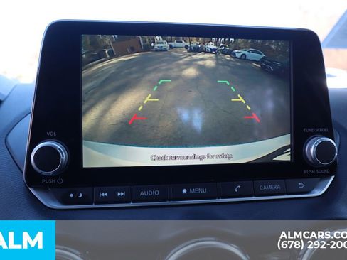 Used 2024 Nissan Sentra SV image 27