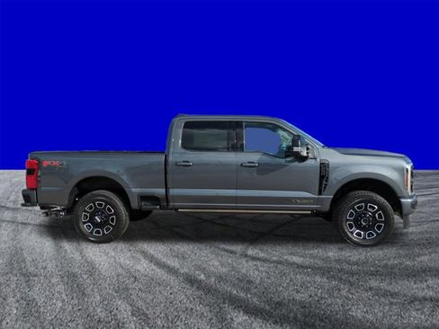 New 2026 Ford F250 Platinum w/ FX4 Off-Road Package AWD/4WD image 3