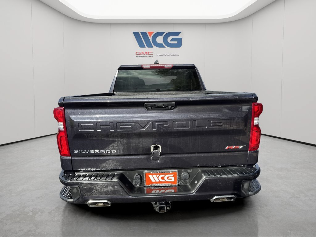 Used 2023 Chevrolet Silverado 1500 RST AWD/4WD image 4