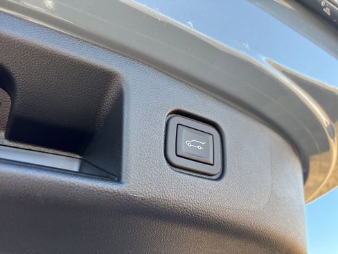 Used 2025 Honda Prologue Touring image 12