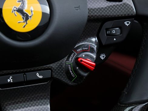 Certified 2019 Ferrari Portofino image 43