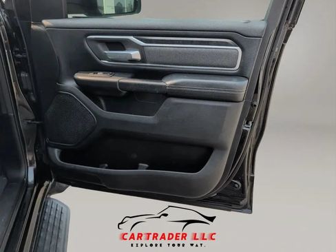 Used 2021 RAM 1500 Big Horn AWD/4WD image 17
