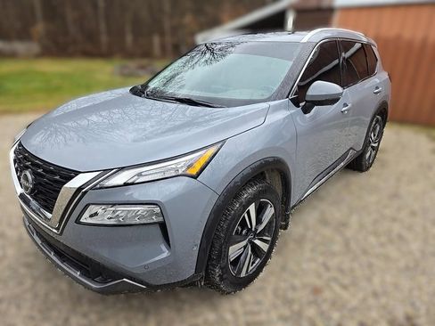 Certified 2023 Nissan Rogue SL w/ SL Premium Package image 2