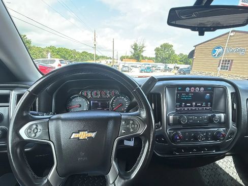 Used 2017 Chevrolet Silverado 1500 LT w/ All Star Edition AWD/4WD image 8