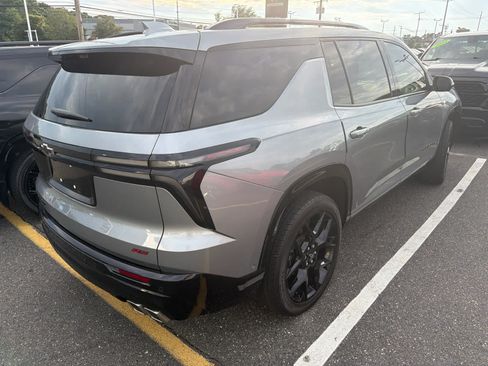 Certified 2024 Chevrolet Traverse RS w/ LPO, Floor Liner Package AWD/4WD image 3