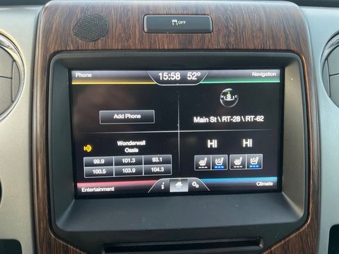 Used 2014 Ford F150 Lariat w/ Equipment Group 502A Luxury image 29