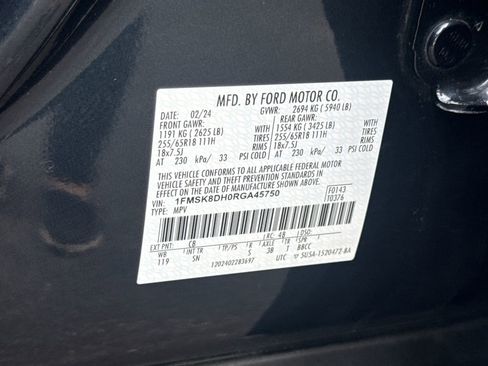 Used 2024 Ford Explorer XLT w/ Equipment Group 202A image 33